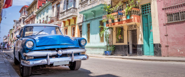 Kuba igazi arca - Varaderoi pihenéssel